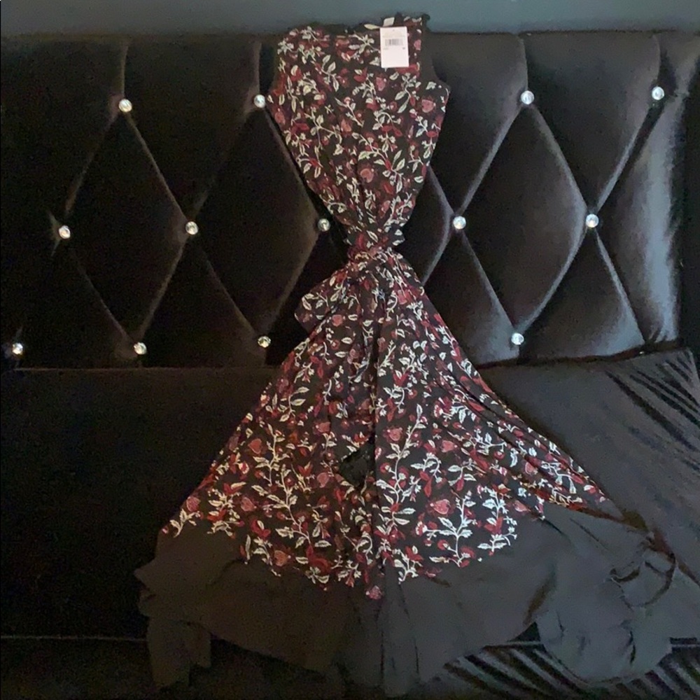 NWT! Michael Michael Kors sleeveless midi dress.